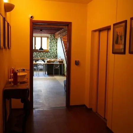 Loft Moderno Ubicato Nel Centro Storico Di Apartment Lucca